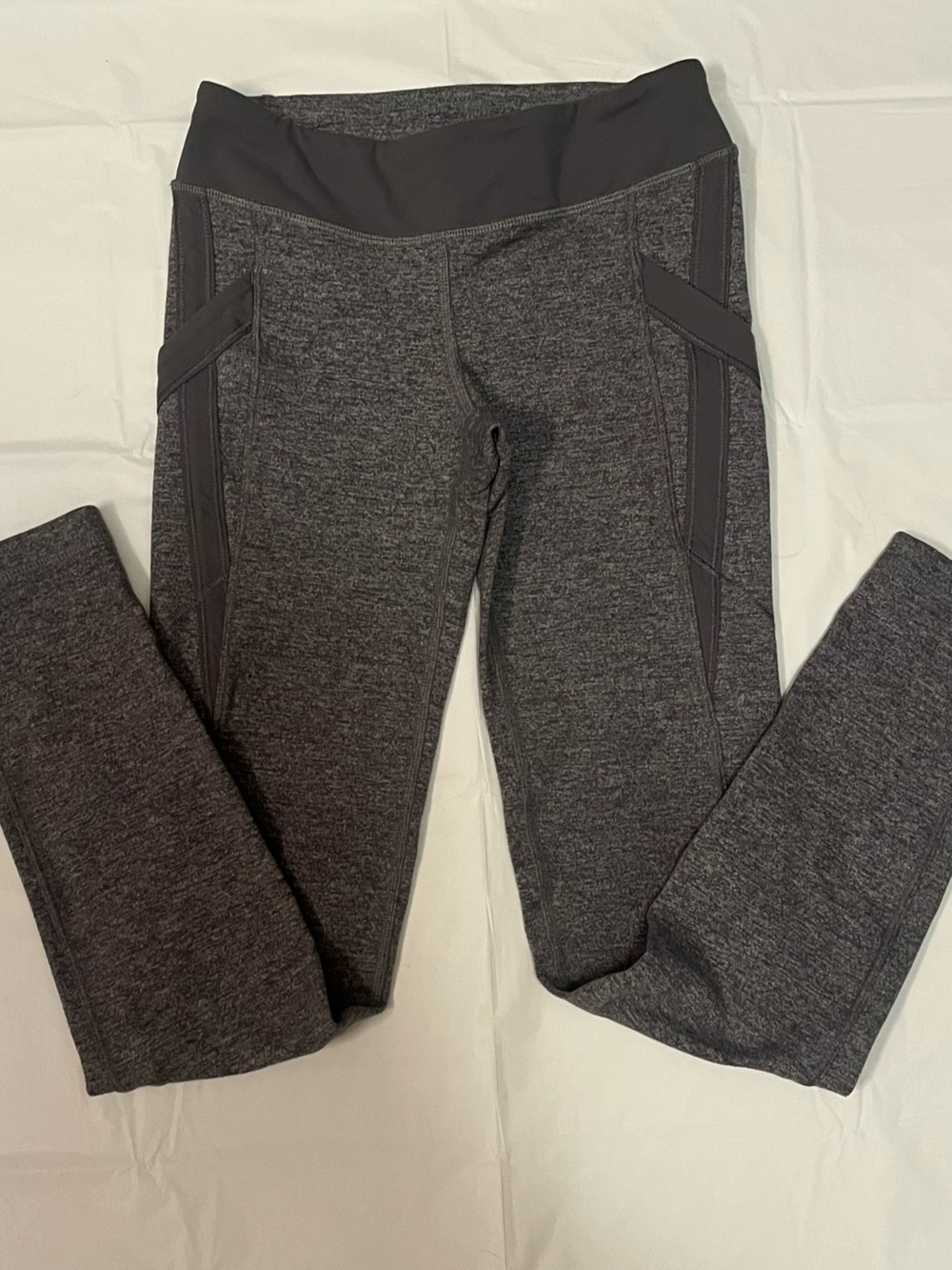 Ivivva lululemon Heather Gray Performance Leggings Girls 8
